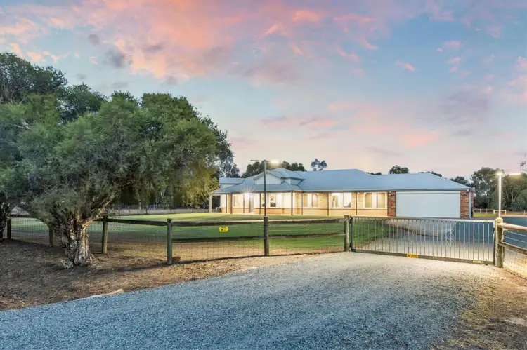 33 MCKENNA Drive, Cardup WA 6122