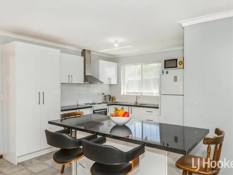 Fourth view of Homely house listing, 6 Otterden Street, Gosnells WA 6110