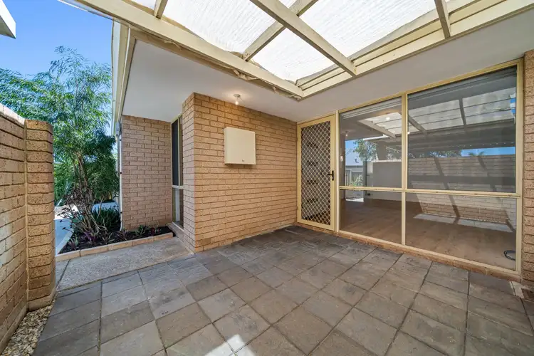 Sixth view of Homely semi-detached listing, 7A Deepdene Close, Heathridge WA 6027