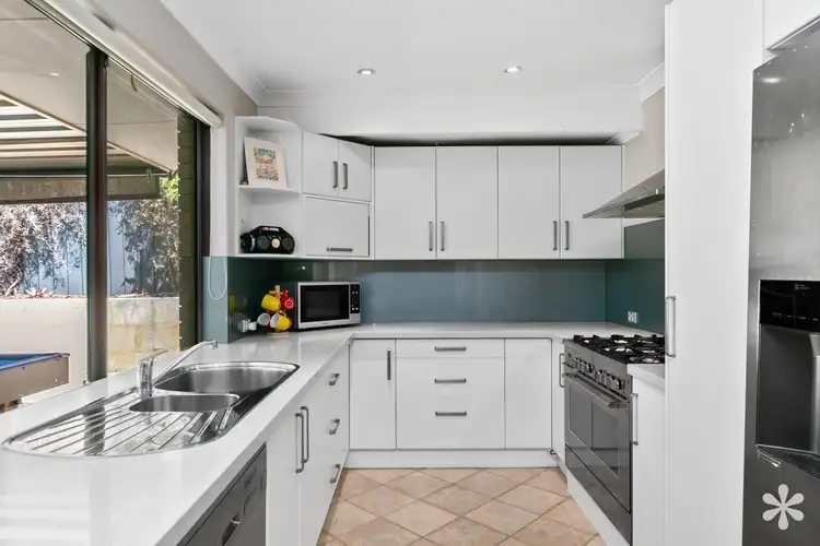6 Bartizan Place, Willetton WA 6155
