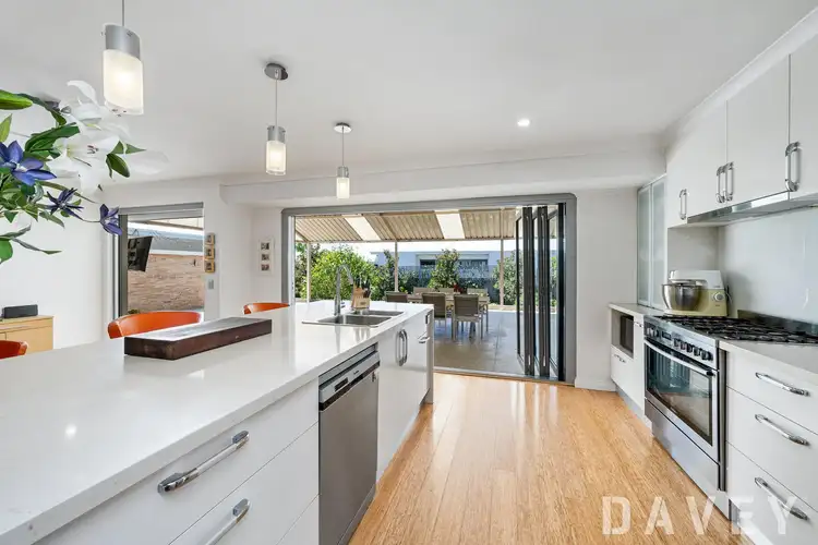 128 Glengarry Drive, Duncraig WA 6023