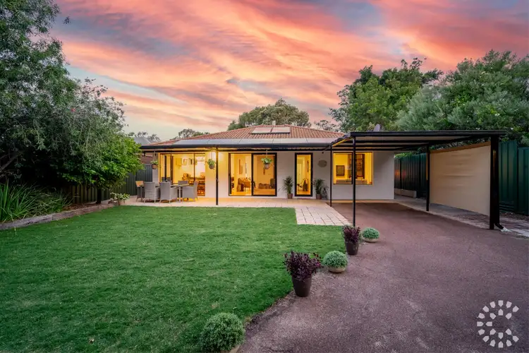 36A Rennie Crescent North, Hilton WA 6163