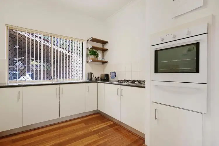 Sixth view of Homely house listing, 2/27 Drabble Road, Scarborough WA 6019