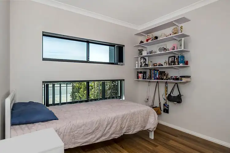 Sixth view of Homely house listing, 28 Nyilla Approach, Baldivis WA 6171