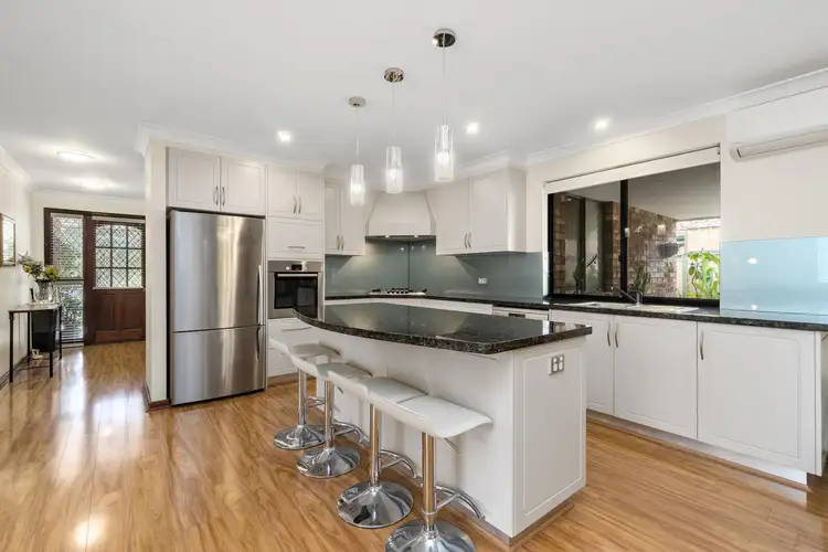Second view of Homely house listing, 6 Esther Place, Gosnells WA 6110