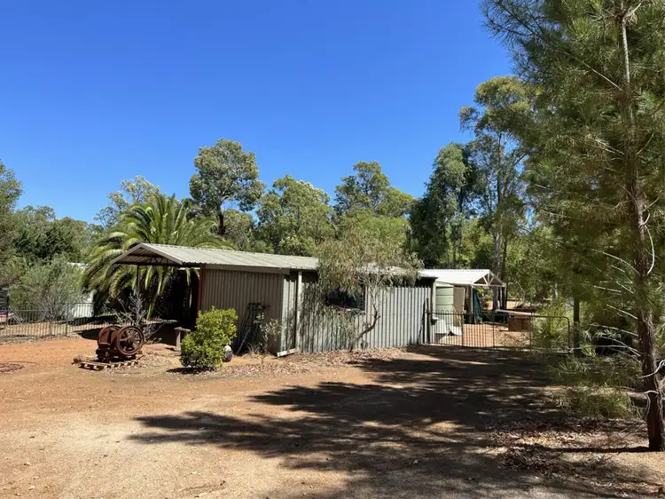 960 McKnoe Drive, Morangup WA 6083