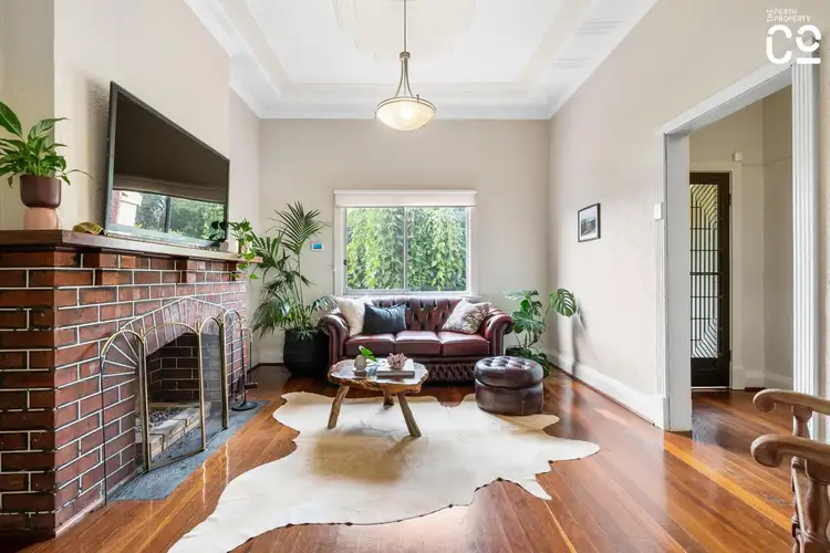 30 Wood Street, Inglewood WA 6052