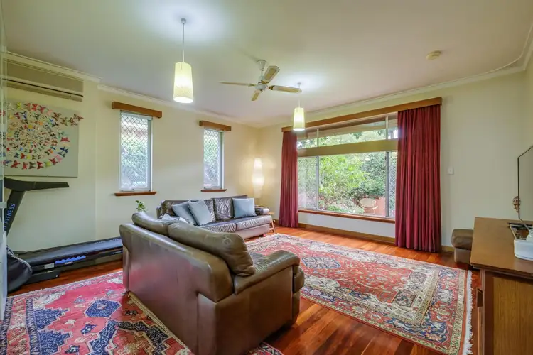 19A Clements Road, Booragoon WA 6154