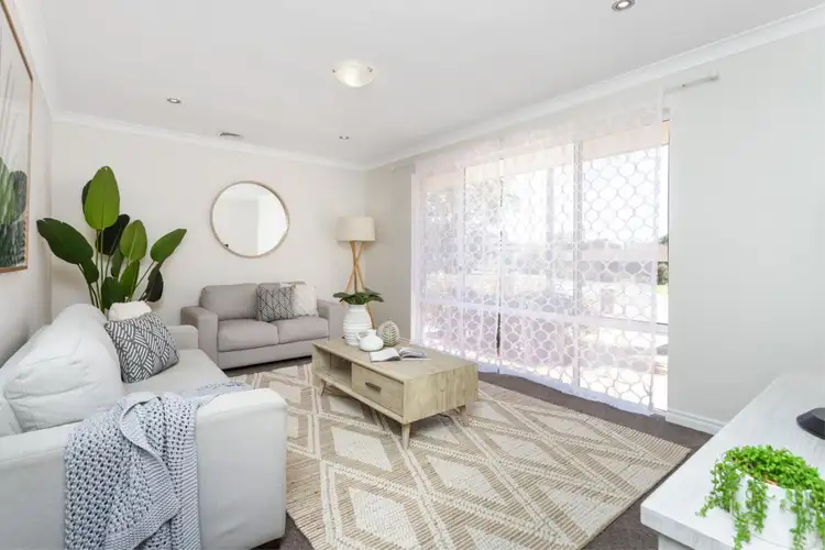 Sixth view of Homely house listing, 4 Veer Court, Ocean Reef WA 6027