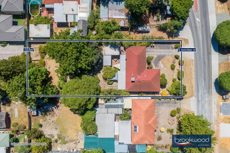 Second view of Homely house listing, 5 Avonlee Road, Armadale WA 6112