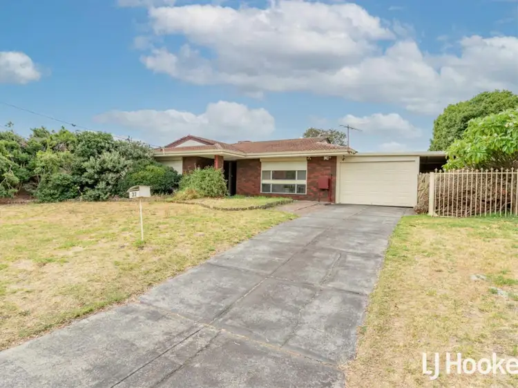 Main view of Homely house listing, 32 Chevalier Way, Thornlie WA 6108