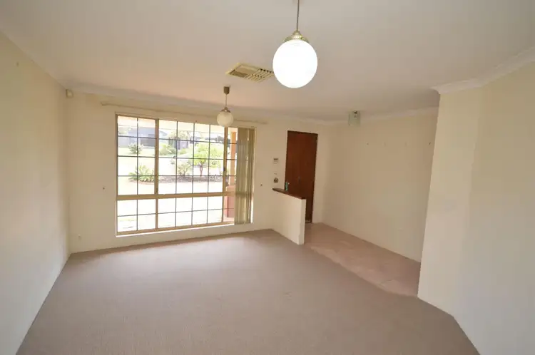 Fifth view of Homely house listing, 1 Malabor Mews, Halls Head WA 6210