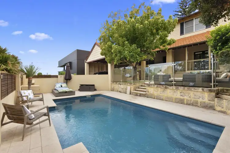 9A Knutsford Street, Swanbourne WA 6010