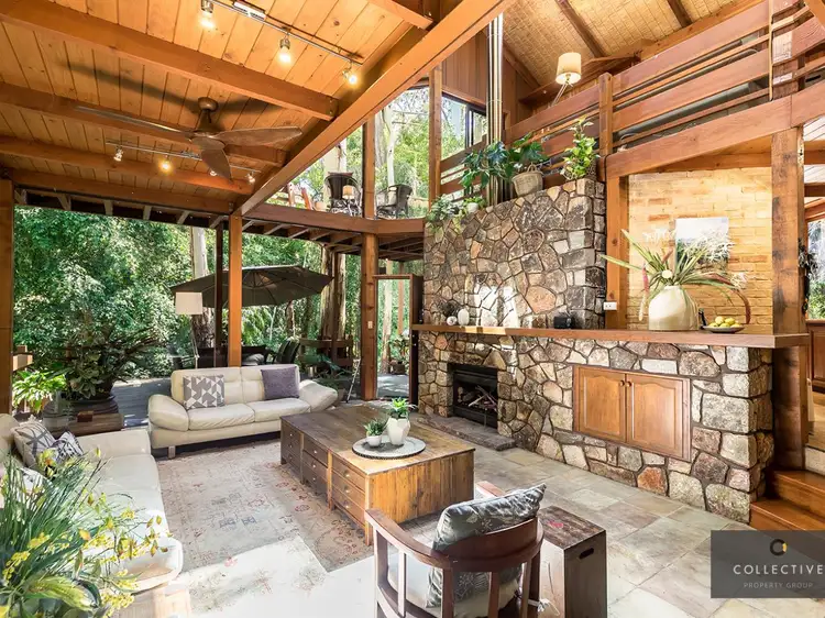 92 Amethyst Crescent