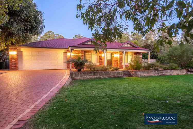 34 Painter Crescent, Mundaring WA 6073