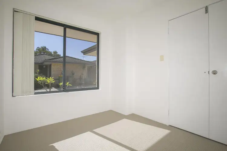 Sixth view of Homely villa listing, 5/151-153 Sevenoaks Street, Cannington WA 6107