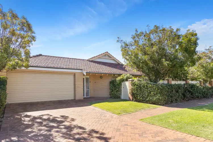 31/10 Williamson Way, Trigg WA 6029