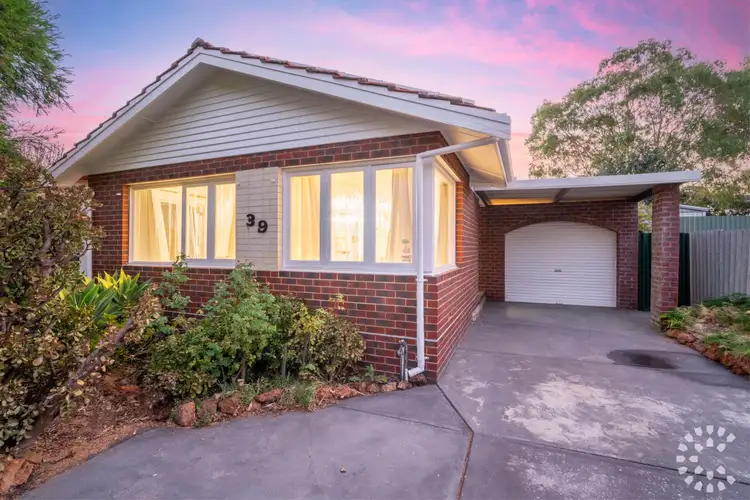 39 Montague Way, Coolbellup WA 6163