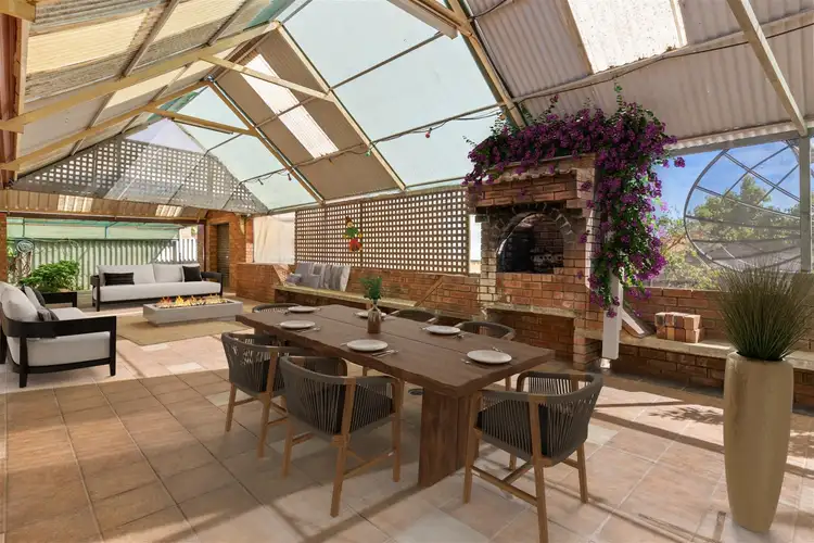 4 Hobley Way
