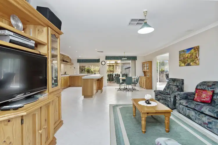 4 Beddi Road, Duncraig WA 6023