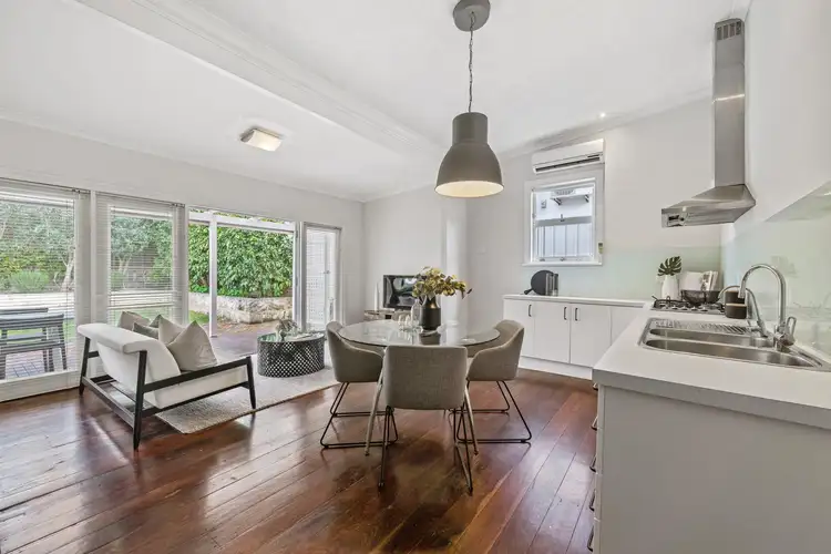 25 Anzac Road, Leederville WA 6007