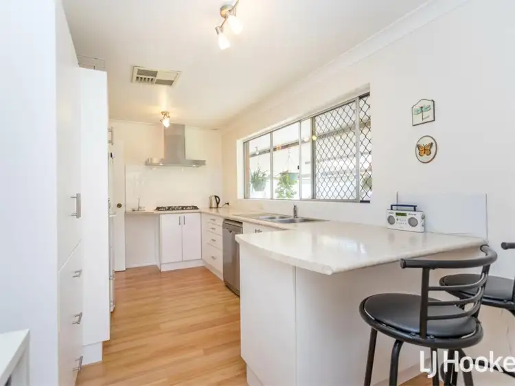 1 Matthew Way, Thornlie WA 6108