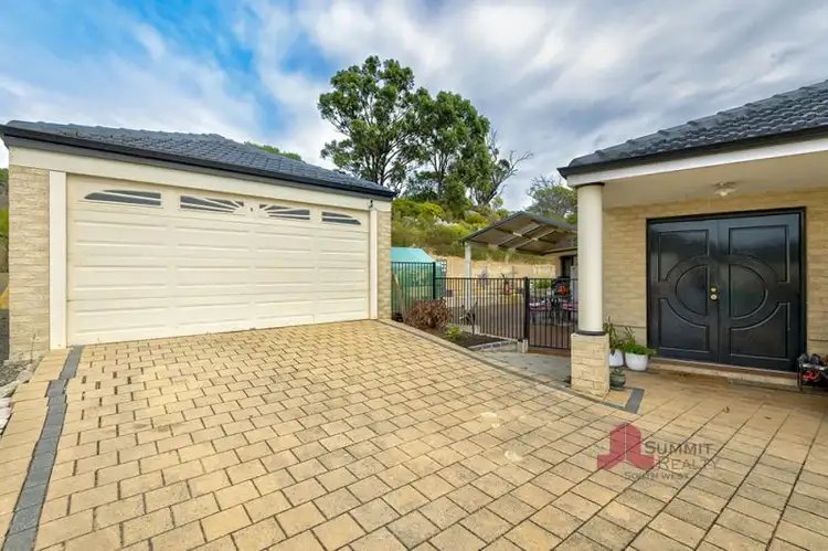 Fourth view of Homely house listing, 18 Costello Court, Usher WA 6230