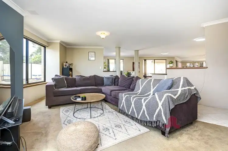 Seventh view of Homely house listing, 18 Costello Court, Usher WA 6230