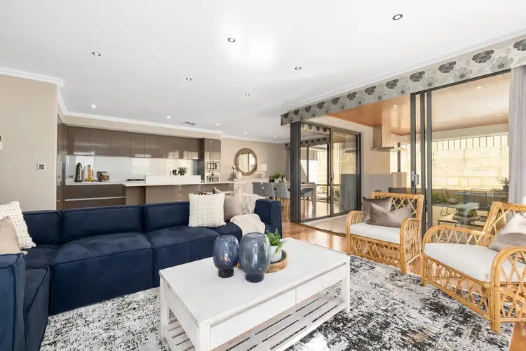 Sixth view of Homely house listing, 12 Peregrine Circle, Beeliar WA 6164