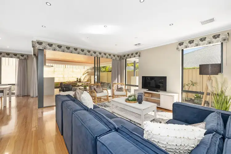 Seventh view of Homely house listing, 12 Peregrine Circle, Beeliar WA 6164