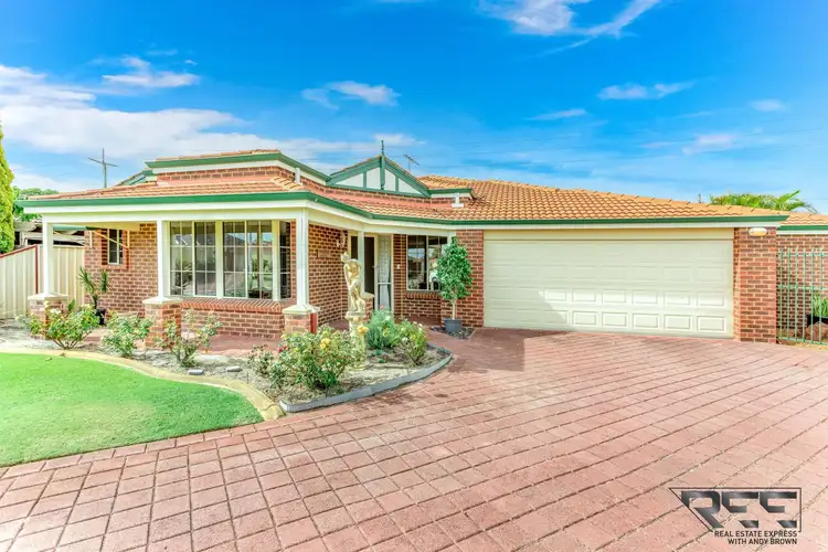 13 Ironwood Court, Thornlie WA 6108