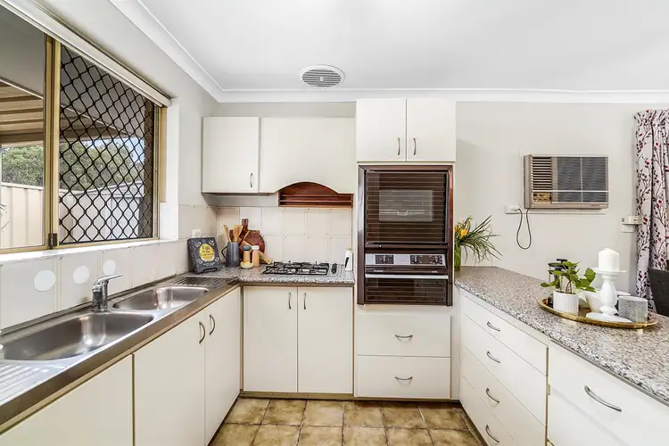 Fifth view of Homely villa listing, 2/6 Tuart Place, Morley WA 6062