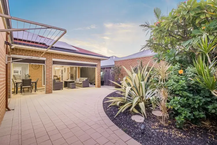 35 Arbor Drive, Ellenbrook WA 6069