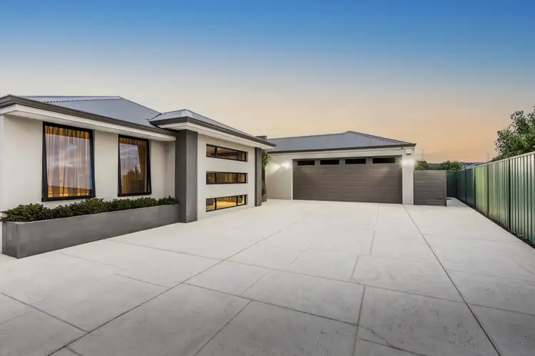 Second view of Homely house listing, 10 Bohemia Court, Helena Valley WA 6056