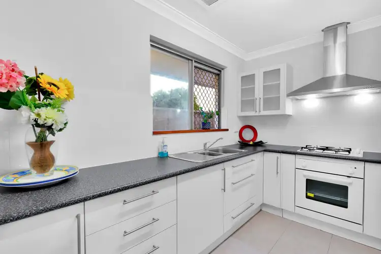 Fourth view of Homely house listing, 8 Nardoo Way, Maddington WA 6109