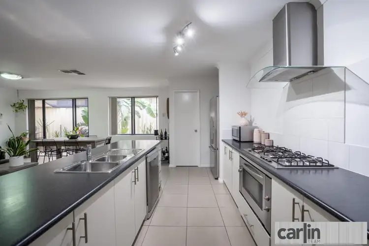Sixth view of Homely house listing, 10 Ninghan Lookout, Beeliar WA 6164