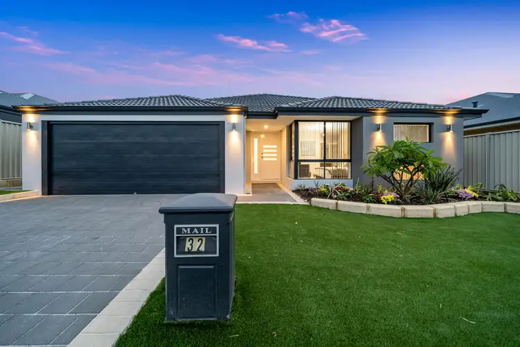 32 Bluewater Drive, Alkimos WA 6038