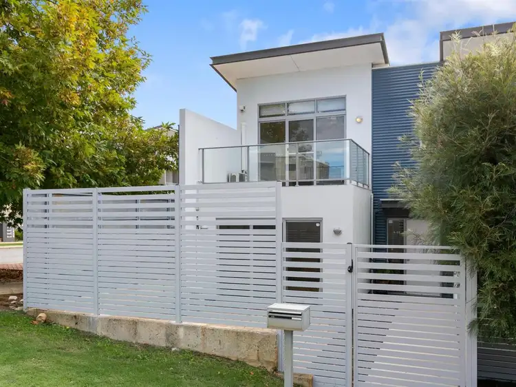 Unit 1/11 Pearson Drive, Success WA 6164
