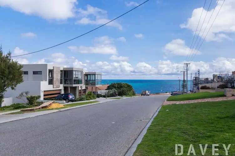 2/19 Sorrento Street, North Beach WA 6020