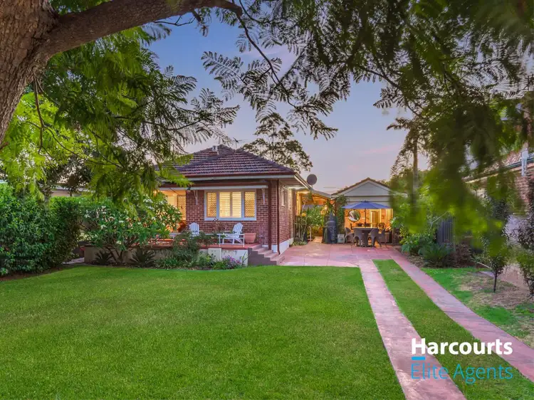 23 Florence Street, Rockingham WA 6168