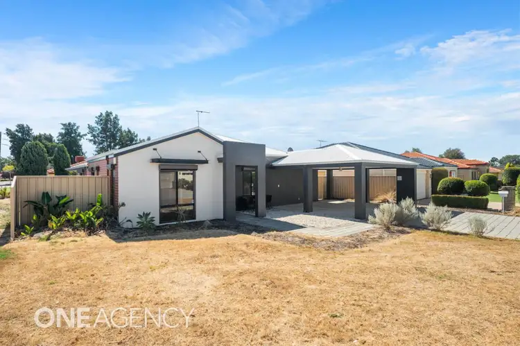 21 Greenland Boulevard, Canning Vale WA 6155
