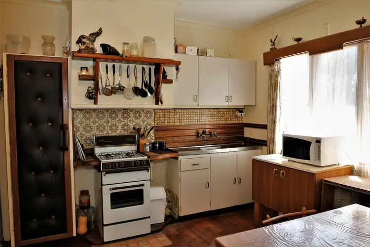 Fourth view of Homely house listing, 11 CARRIE STREET, Pingrup WA 6343
