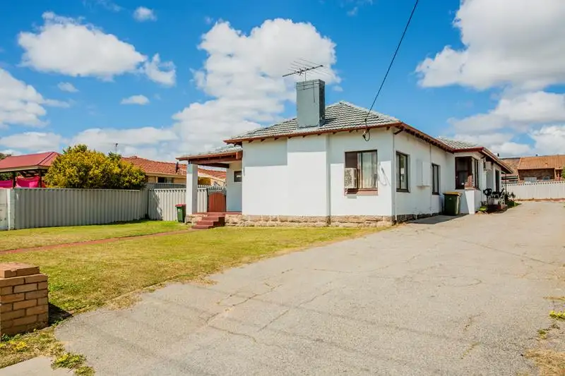 Main view of Homely villa listing, 3/327 Scarborough Beach Road, Woodlands WA 6018