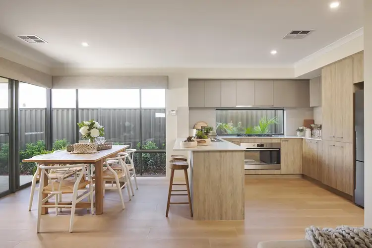 Fourth view of Homely house listing, 5 Topaz Way, Treeby WA 6164