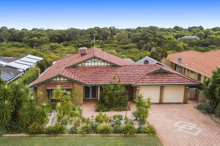 9 Seaview Terrace, Coogee WA 6166