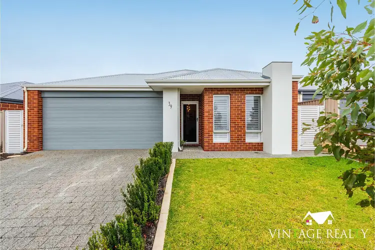 39 Dundatha Drive, Byford WA 6122