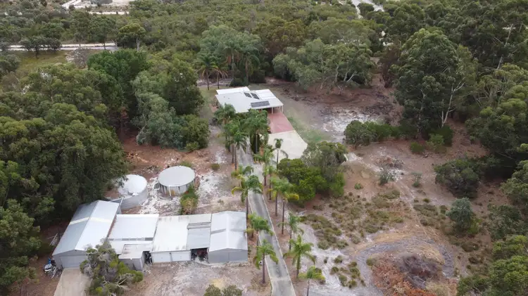 61 Craddon Road, Oakford WA 6121