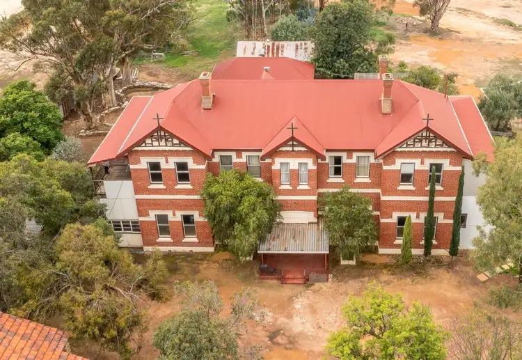 5 Mercy Retreat, Toodyay WA 6566