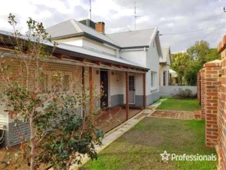 212 Wellington Street, Northam WA 6401