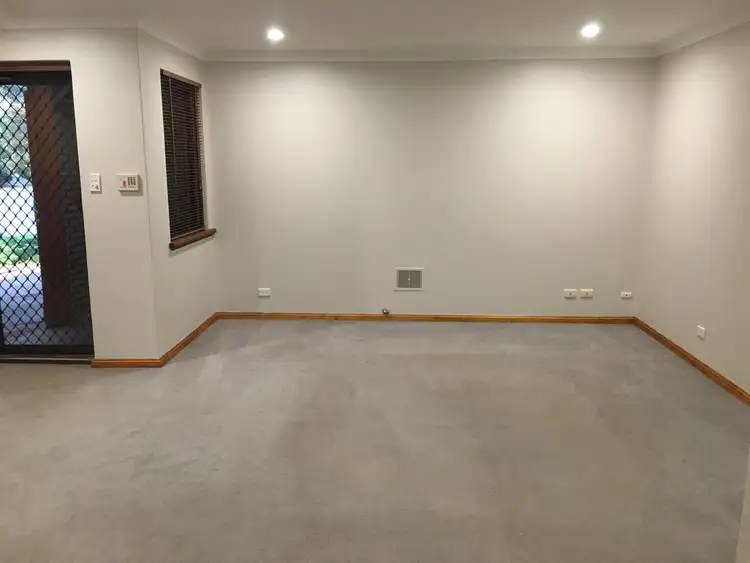 Seventh view of Homely semi-detached listing, 1B Greenpark Road, Alexander Heights WA 6064